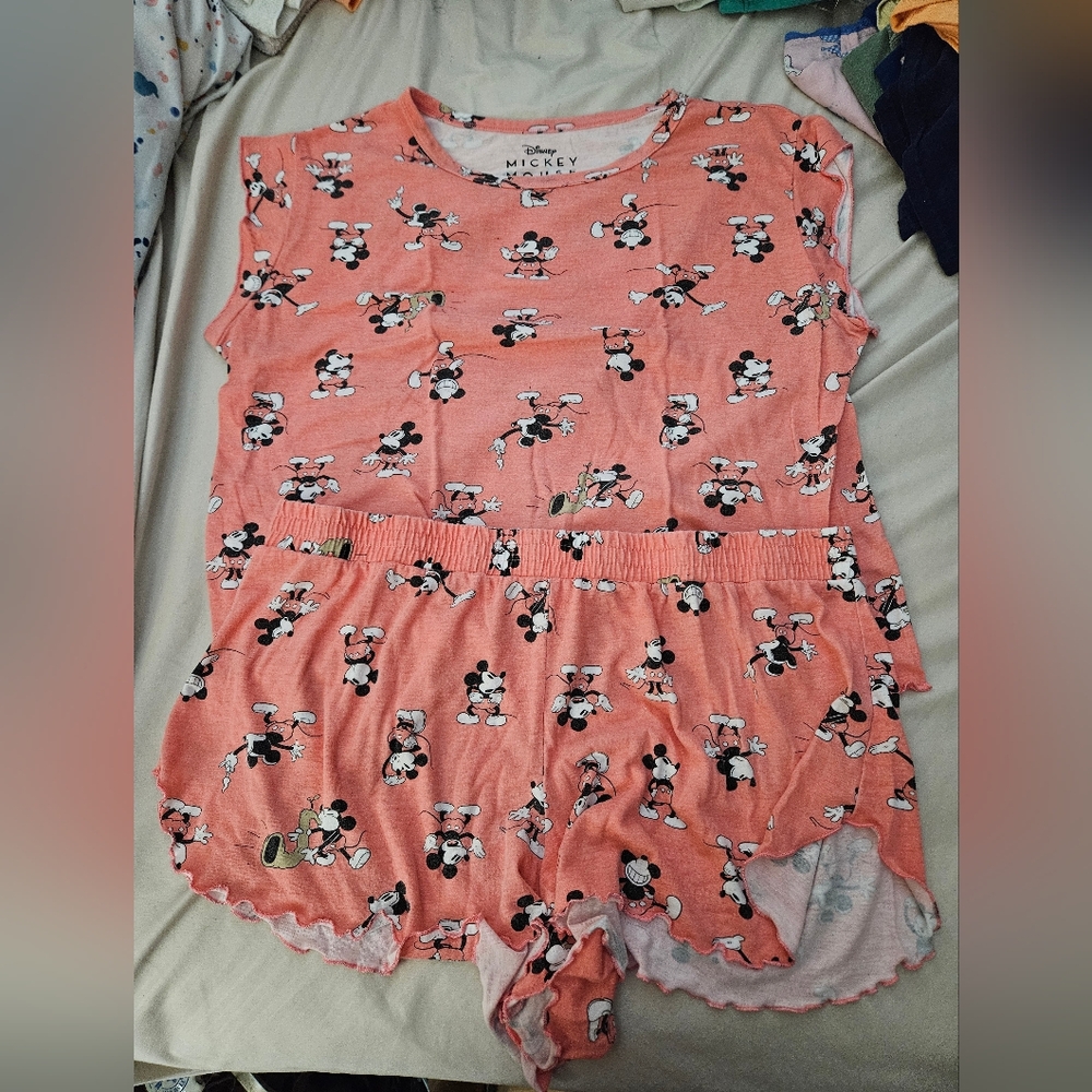Disney Mickey Mouse sleep set